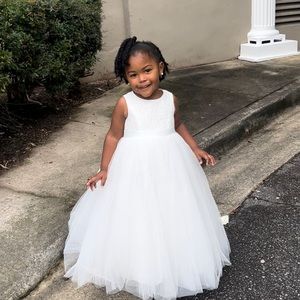Soft white flower girl dress, runs big, heart cutout in the back, size 3T